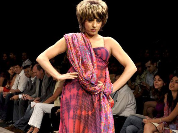 rohit verma walks for krishna mehta at the lakme fashion week 2010 3