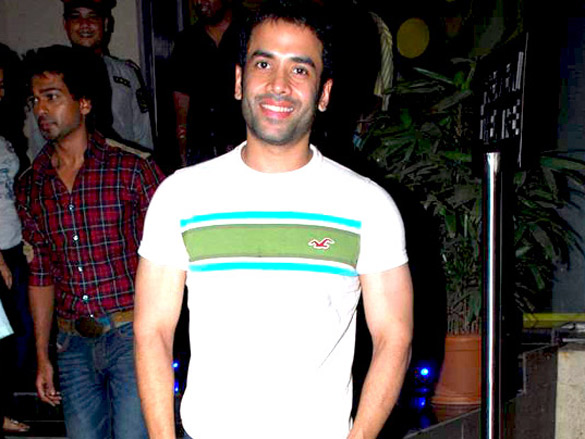 saif and kareena attend special screening of love sex aur dhokha 5