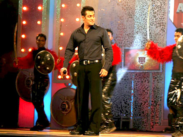 salman khan at cid gallantry awards nite 3