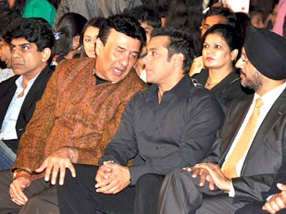 salman khan at cid gallantry awards nite 9