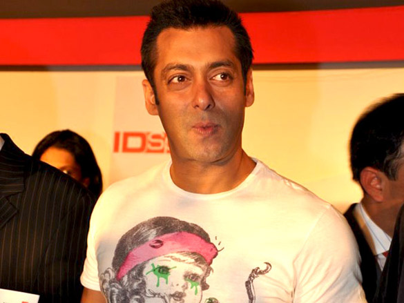 salman khan at mumbai cyclothon media meet 8