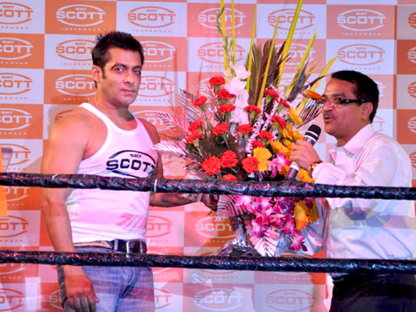 salman khan launches dixcy scott innerwear 2