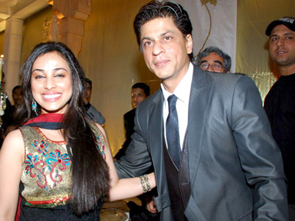 shahrukh bipasha and malaika at dhoots sons wedding 3