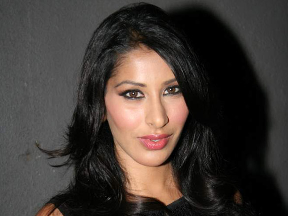 sophie choudry graces biddu autobiography launch 23