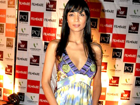 sridevi genelia and shruti haasan at filmfare manish malhotras show 26