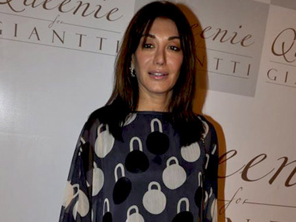 sushmita and lara dutta grace queenie dhodys giantti launch 28