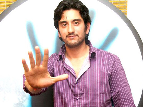 tanushree and udita goswami at rokkk media meet 10