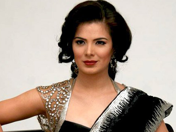 urvashi sharma shoots for pria kataria puris lfw 2010 collection 11