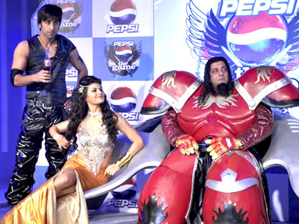 ranbir sanjay dutt and jacqueline unveil pepsi the game 4