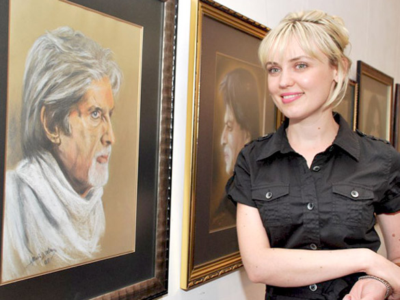 celina jaitly graces egyptian diplomats bollywood exhibition 10