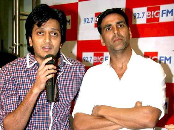 audio release of housefull at 92 7 big fm 6