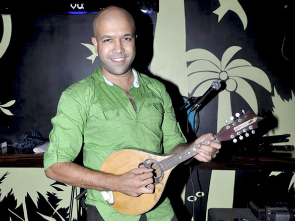 nauheed and abhishek kapoor at bonobos st patrick days bash 11