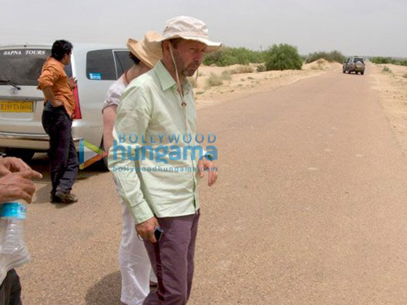 on the sets of roadmovie 10