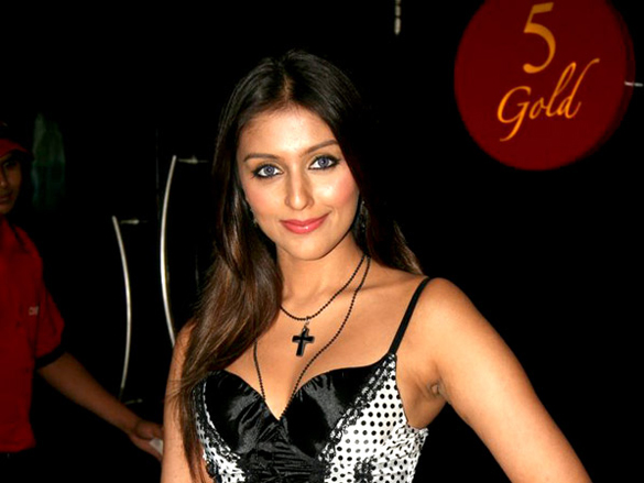 aarti chhabria and ashmit patel at the media meet of toss 4