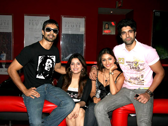 aarti chhabria and ashmit patel at the media meet of toss 11