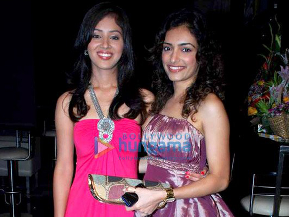 actress akangsha ranwats birthday bash 9