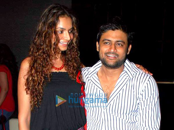 actress akangsha ranwats birthday bash 11