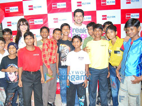 aftab and aamna promote aao wish karein on big fm 5