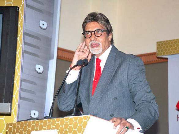 amitabh bachchan unveils dabur honey recipe book 5