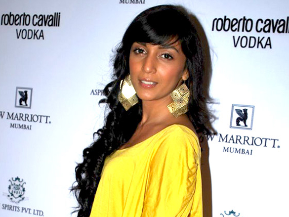 amrita rao unveils roberto cavalli vodka 15