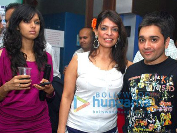 aryan vaid graces leena mogre gym bash 6