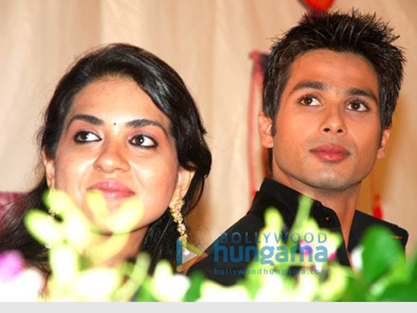 asin and shahid kapoor receive giants international awards 10