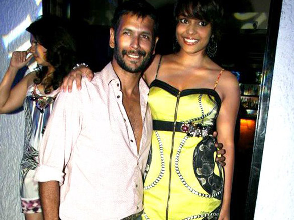 bollywood and fashion rocks at the launch of eskimovie 2