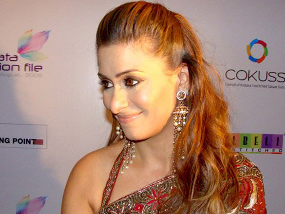 bollywood divas sparkle at cokuss 5