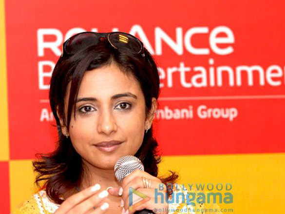 divya dutta at press conference of haat at mami festival 6