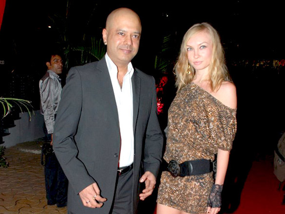eesha koppikhars wedding reception 19