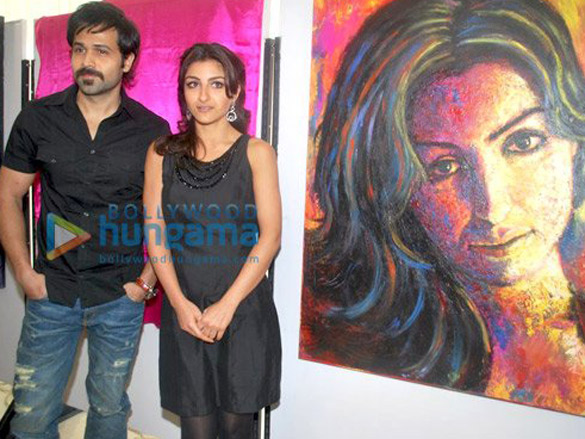 emraan and soha ali khan unveil tum mile 3d painting 2