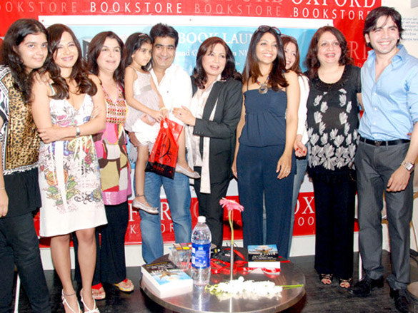 farah khan at launch of gitajali mordecais book 5