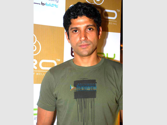 farhan akhtar launches oro spa 6