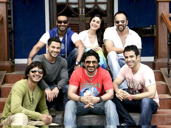on the sets of golmaal 3 2