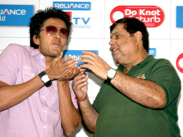 govindaritesh and david promote do knot disturb 6