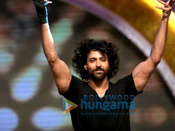 hrithik rehearses for rajiv gandhi awards 12