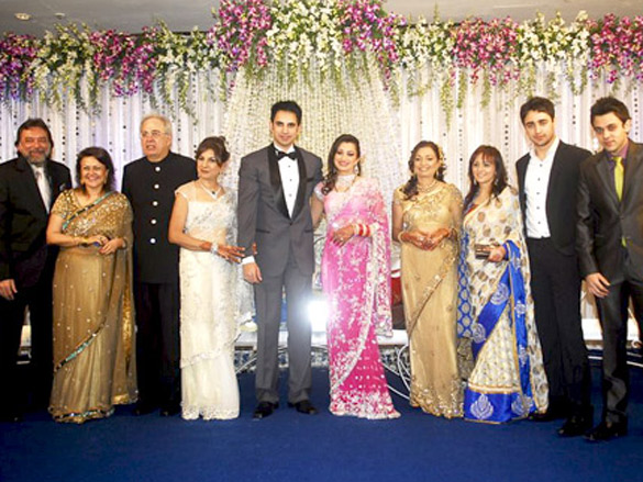 imran khan at pooja kanwals wedding reception 2