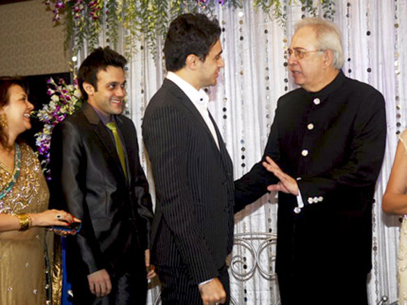 imran khan at pooja kanwals wedding reception 9