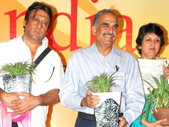 jackiegracy singh and anushka manchanda at kala ghoda festival 12