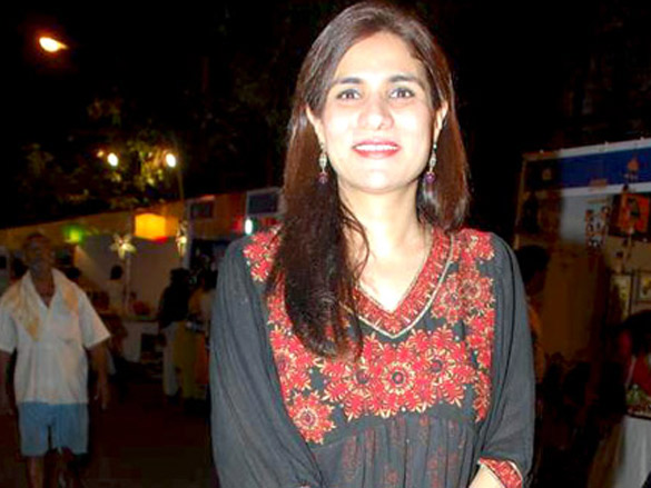 jackiegracy singh and anushka manchanda at kala ghoda festival 22