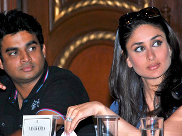 kareenasharman and madhavan unveil 3 idiots game 3
