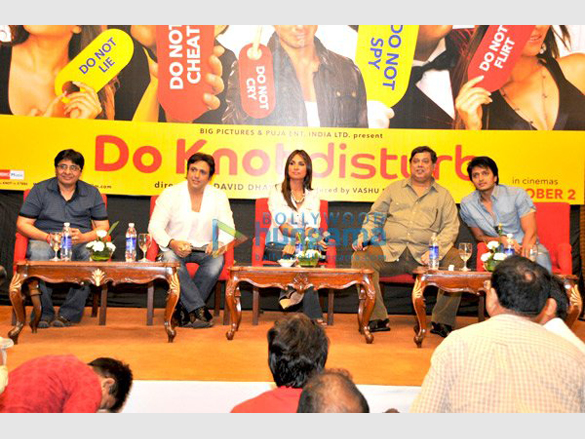 press conference of do knot disturb in new delhi 2
