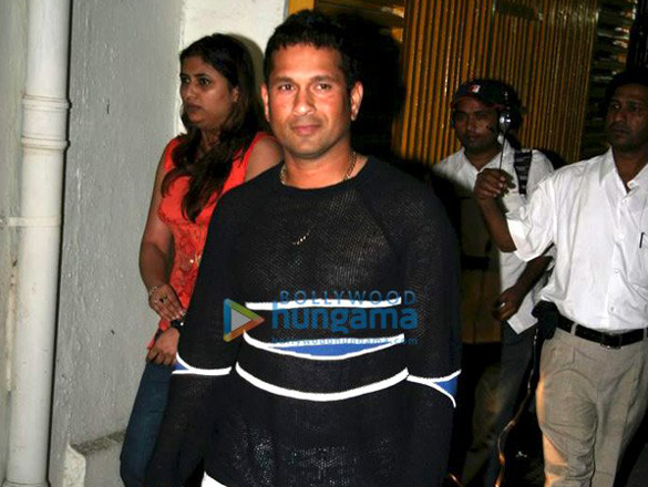 sachin tendulkar watches 3 idiots 9