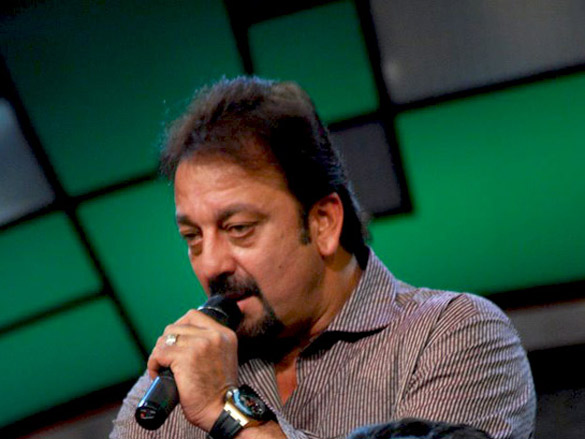 sanjay dutt and ajay devgan promote all the best 5