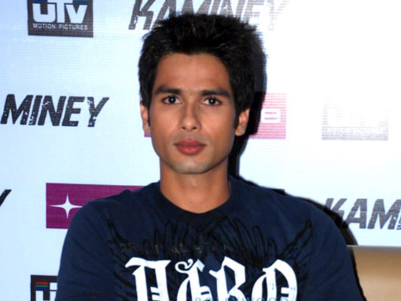 shahid kapoor at kaminey promotional event 8