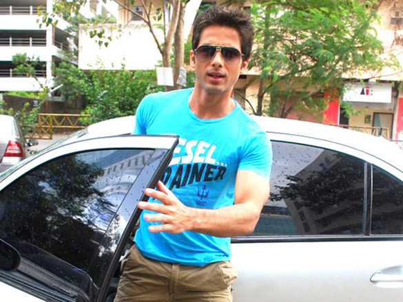 shahid kapoor at the kaminey promotion 6