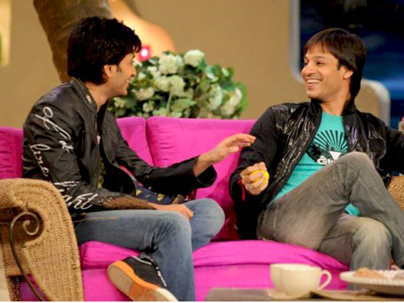 sreesanthvivek and ritesh on tere mere beach mein 5