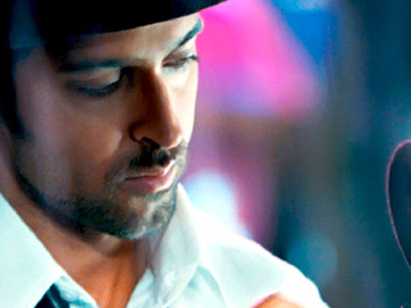 hrithik roshanbarbara mori 18
