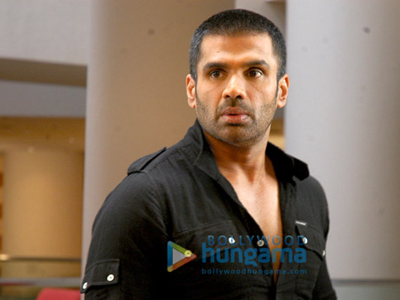 sunil shetty 6