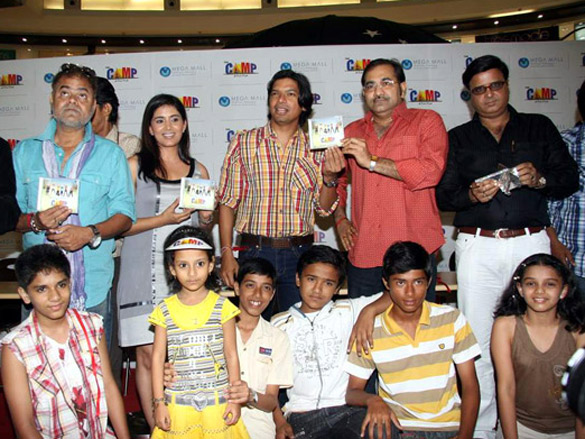 sonali kulkarni at camp audio launch 3